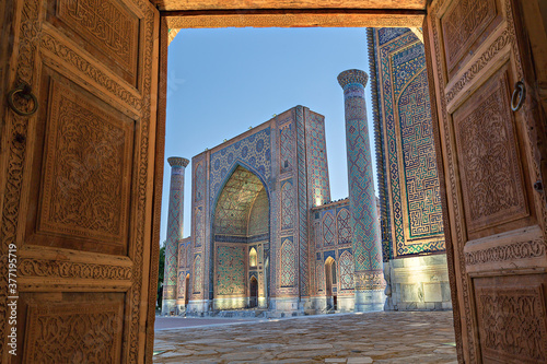 Photos Historical madrassa in Registan Square, Samarkand, Uzbekistan