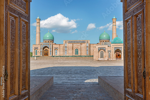 Vászonkép Khast Imam Mosque known also as Khazrat Imam, Tashkent, Uzbekistan
