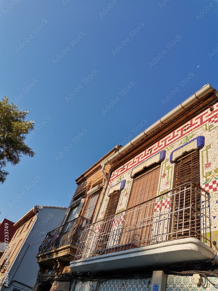 Old colorful house in Valencia 2