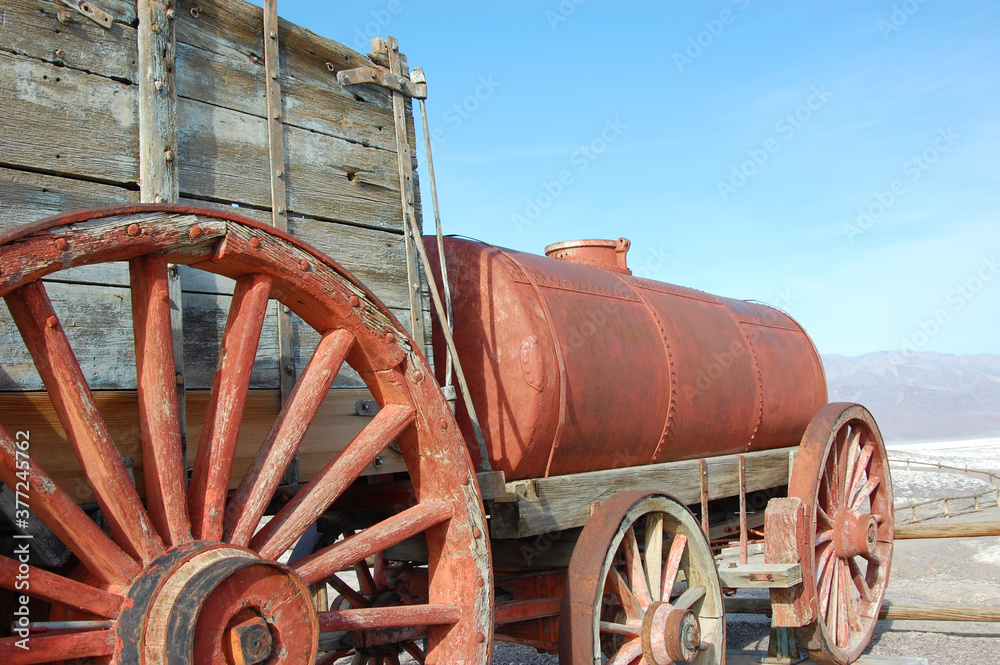 Weathered tank and wagon wheels