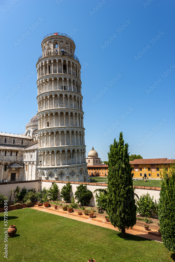 Pisa, the Leaning Tower and the Cathedral (Duomo di Santa Maria Assunta), Square of Miracles (Piazza dei Miracoli, Italian). Tuscany, Italy, Europe