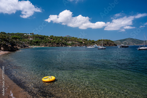 Isola d'Elba, promontorio di Capoliveri photo