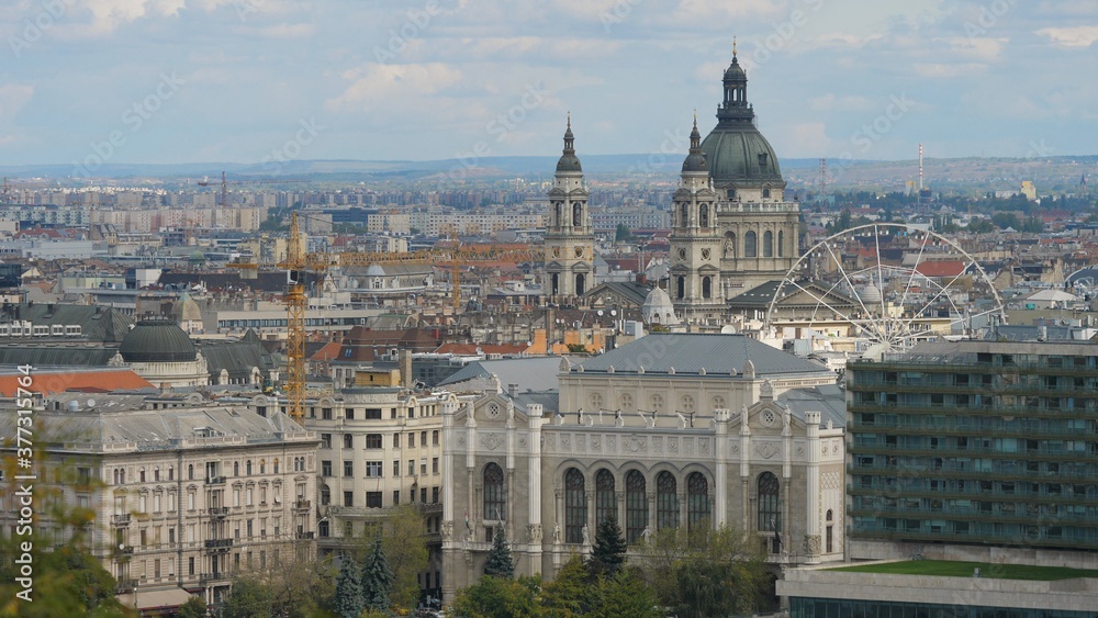 St. Stephen's Basilica and the Budapest Eye