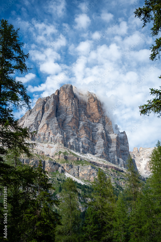 Vistas en Cinque Torre Dolomiti Italia