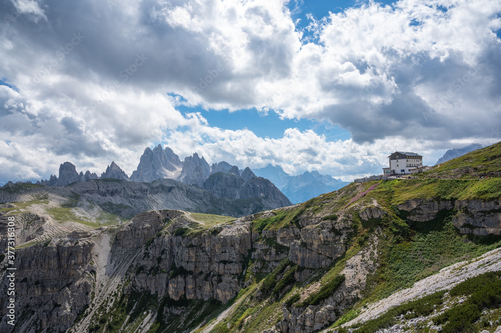 Vistas de las tre cime panoramica en Dolomiti