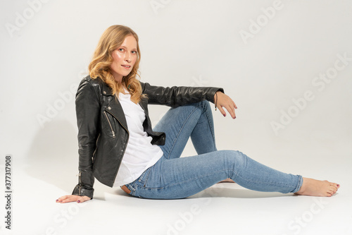  Creative studio photography for young women