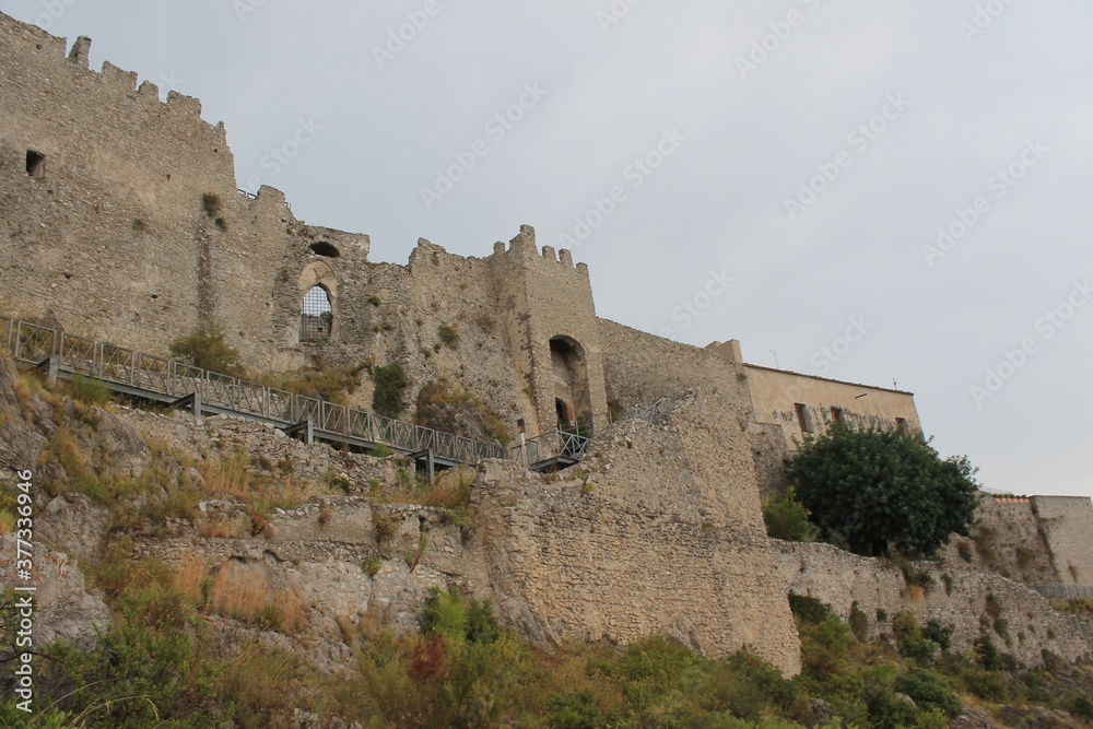 castello d'arechi
