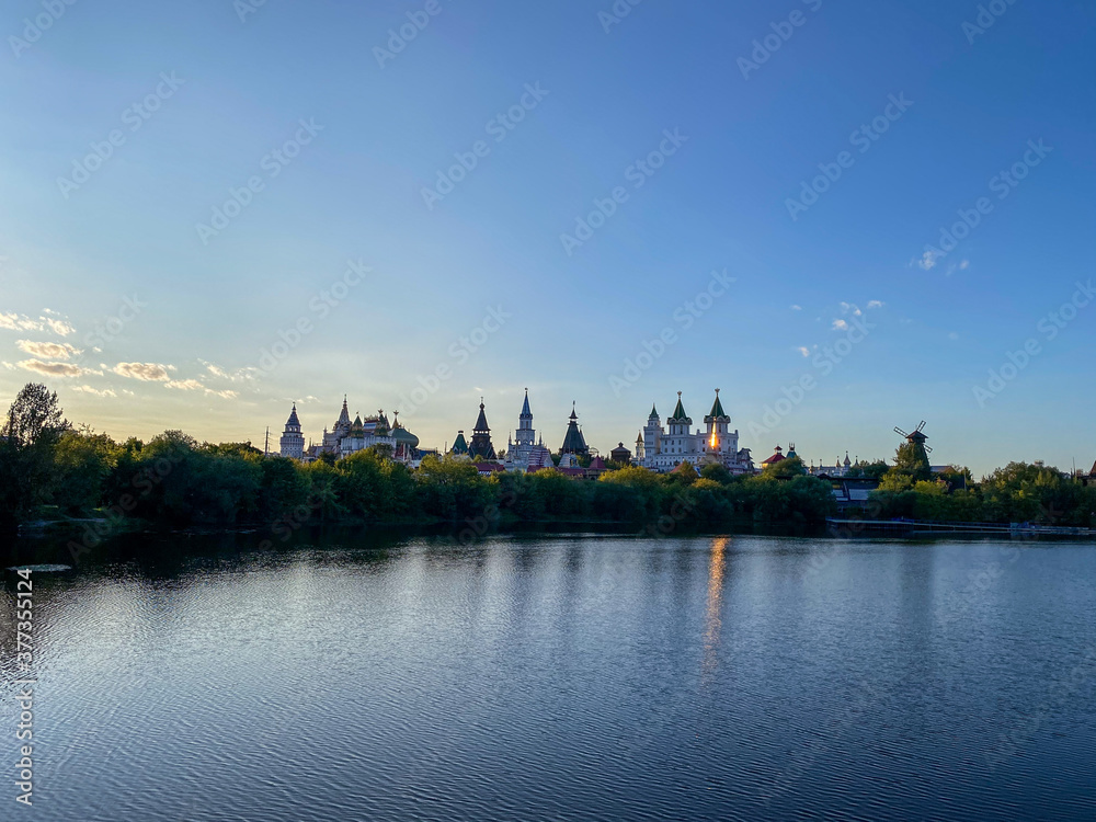 Izmailovo Kremlin looks beautiful as always