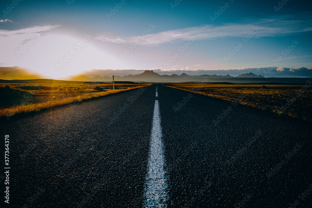 Fototapeta premium Island Strasse