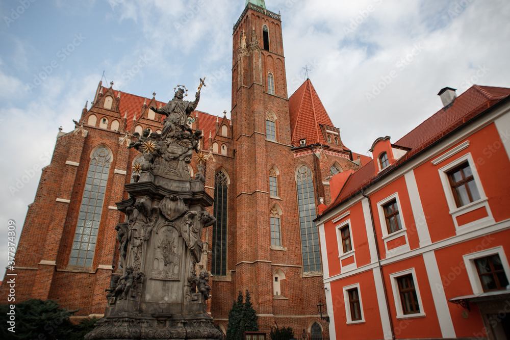 Fototapeta premium old architecture of Wroclaw
