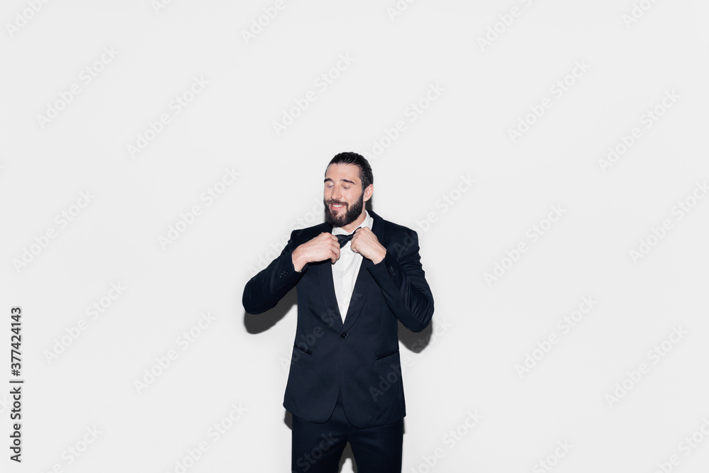 Groom Groom