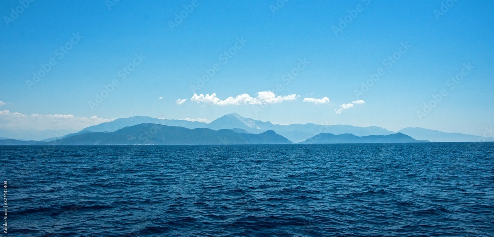 sea with mountains