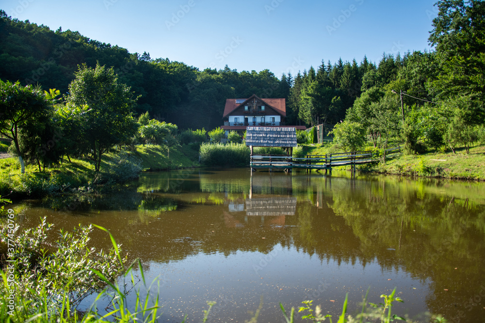 Romania Bistrita Paradisul  Verde ,ponton pe  lac ,2020
