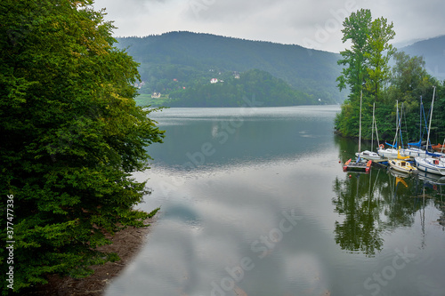 Fototapeta Naklejka Na Ścianę i Meble -  Zywieckie lake