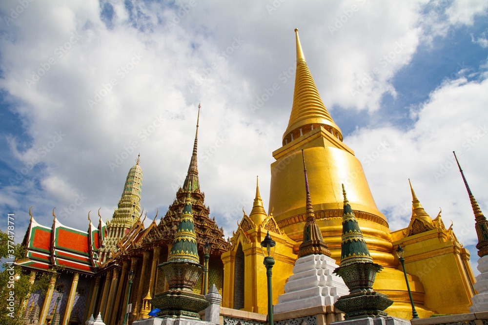 Fototapeta premium Wat Phra Kaew in Bangkok Thailand