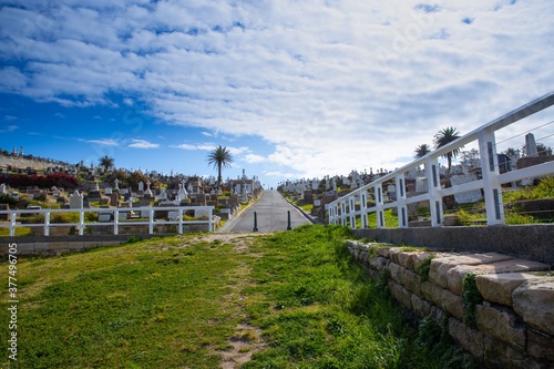 Bronte Beach Cemetery sitting on top of high rock cliffs with magnificent views to the ocean 