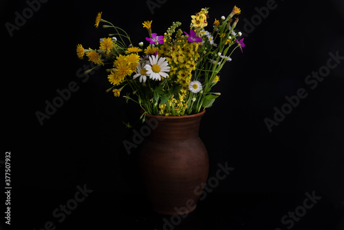 Wallpaper Mural flowers in vase Torontodigital.ca