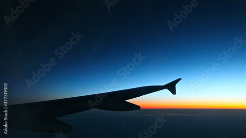 Himmel, Wolken, Blau, Orange, Rosa, Sonnenaufgang, Sonnenuntergang, Morgenstimmung, Abendstimmung, Morgen, Abend, Früh, Wetter, Flug, Stimmung, 