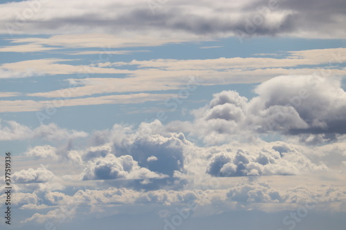 Japan's beautiful three-dimensional sky and clouds © Last Adventurer K