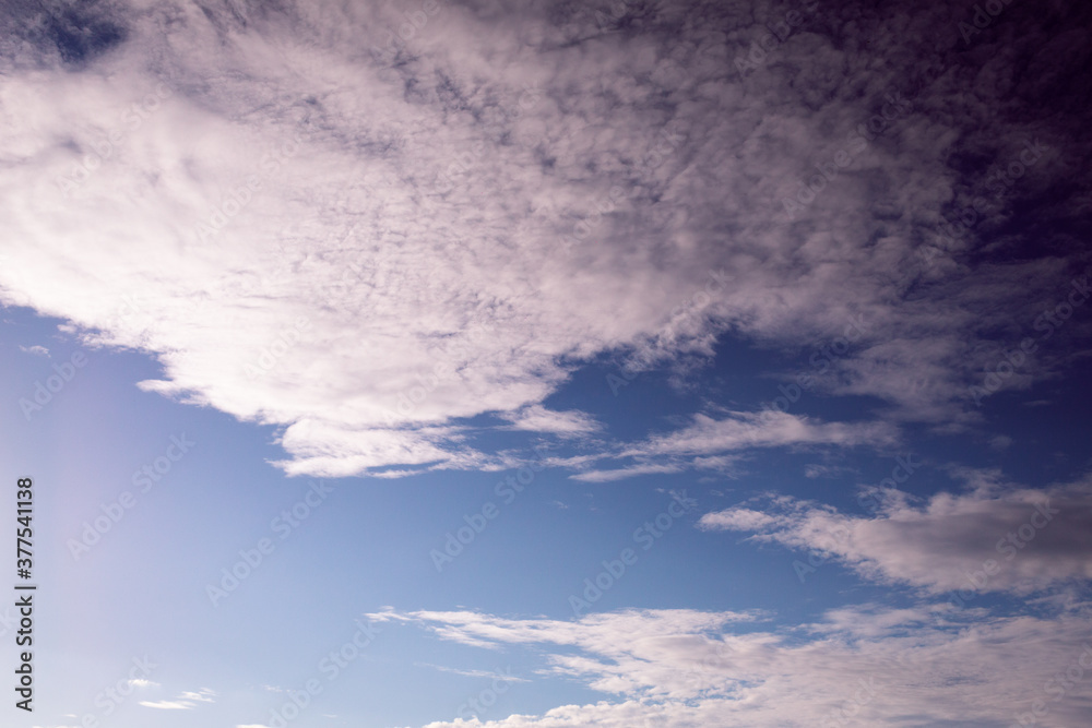 Naklejka premium Sky and stratus clouds