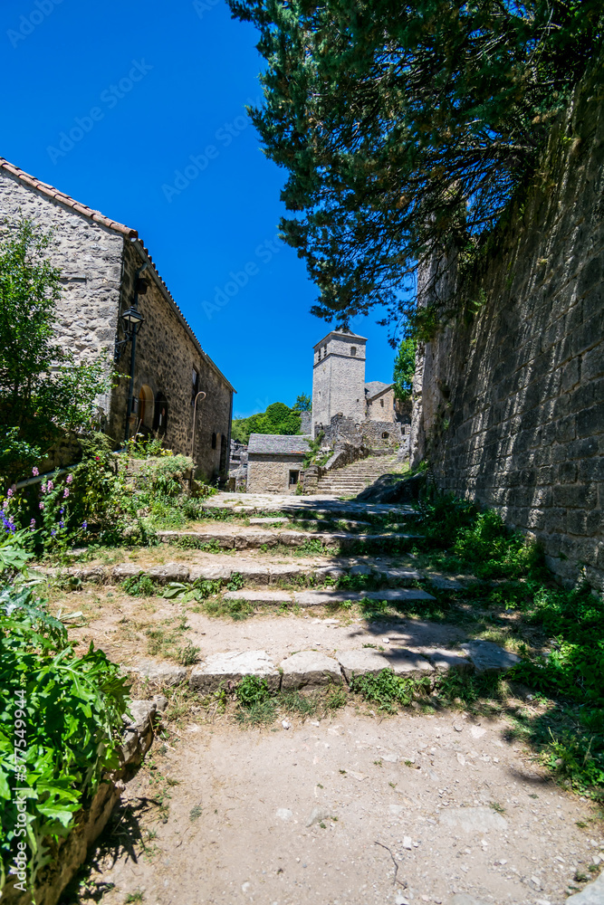 La Couvertoirade joli village médiéval perché en Aveyron. La Couvertoirade joli village médiéval perché en Aveyron.