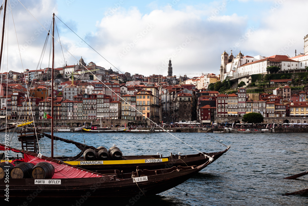 oporto during summer.
view of the old town (cais do ribeira) during a cloudy day of summer. porto. portugal.
