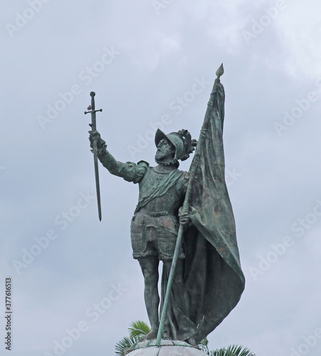 Tablou pe pânză statue of Balboa