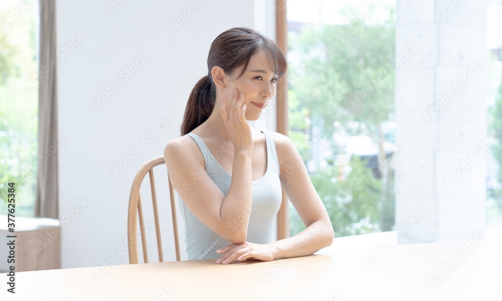 女性 ビューティー イメージ
女性 ビューティー イメージ