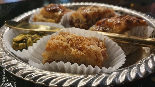 postre, arabe, dulce, delicioso, miel, alimento, comida, frita, pastel, cocina, apetitoso, restaurante, comer