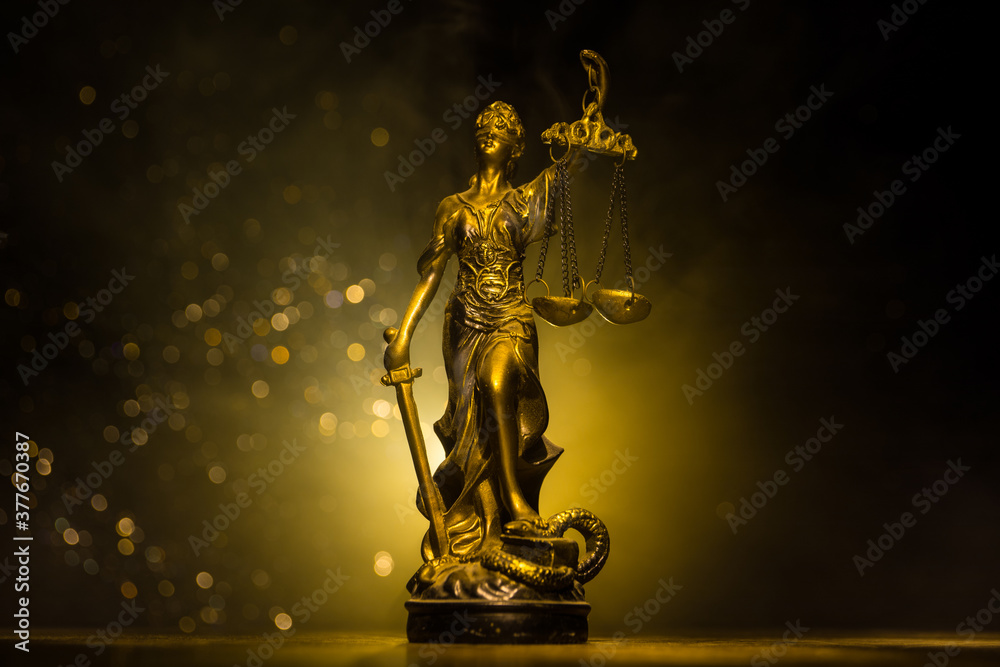 Φωτογραφία The Statue of Justice - lady justice or Iustitia / Justitia the Roman goddess of