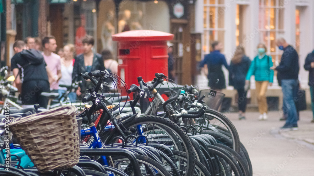 Obraz premium bicycles in the city