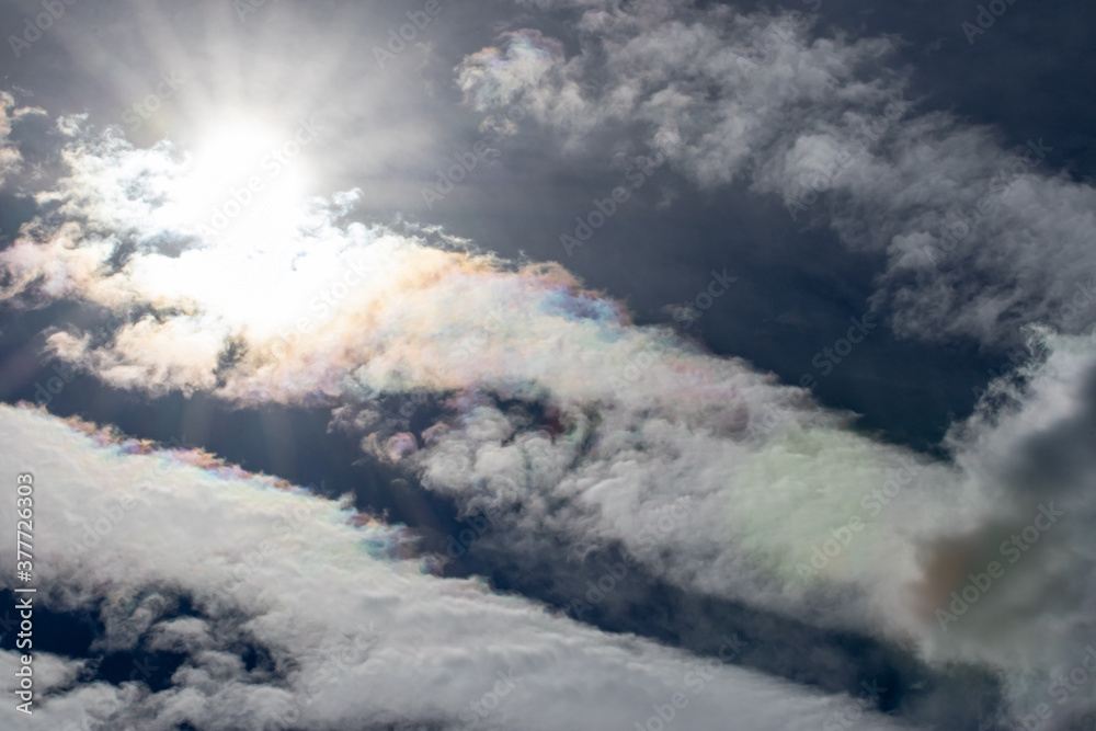 Obraz premium Clouds in the sky during the day