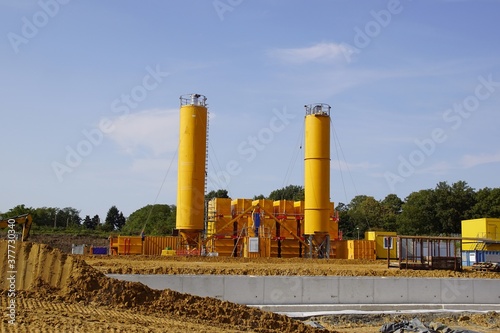 Zement Silo im Strassen- und Tiefbau