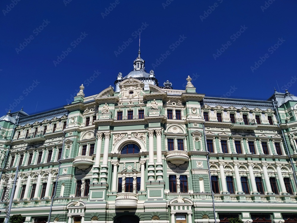 Fototapeta premium facade of a building