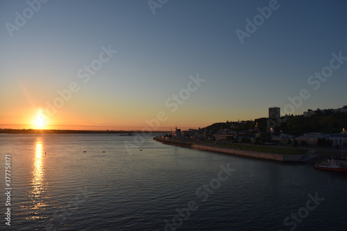 dawn on the Volga River. Nizhny Novgorod © Igor