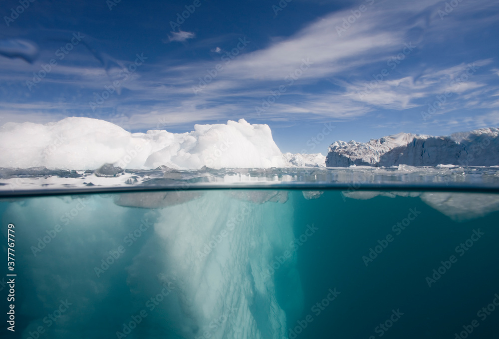 Φωτογραφία Underwater Icebergs, Ililussat, Greenland