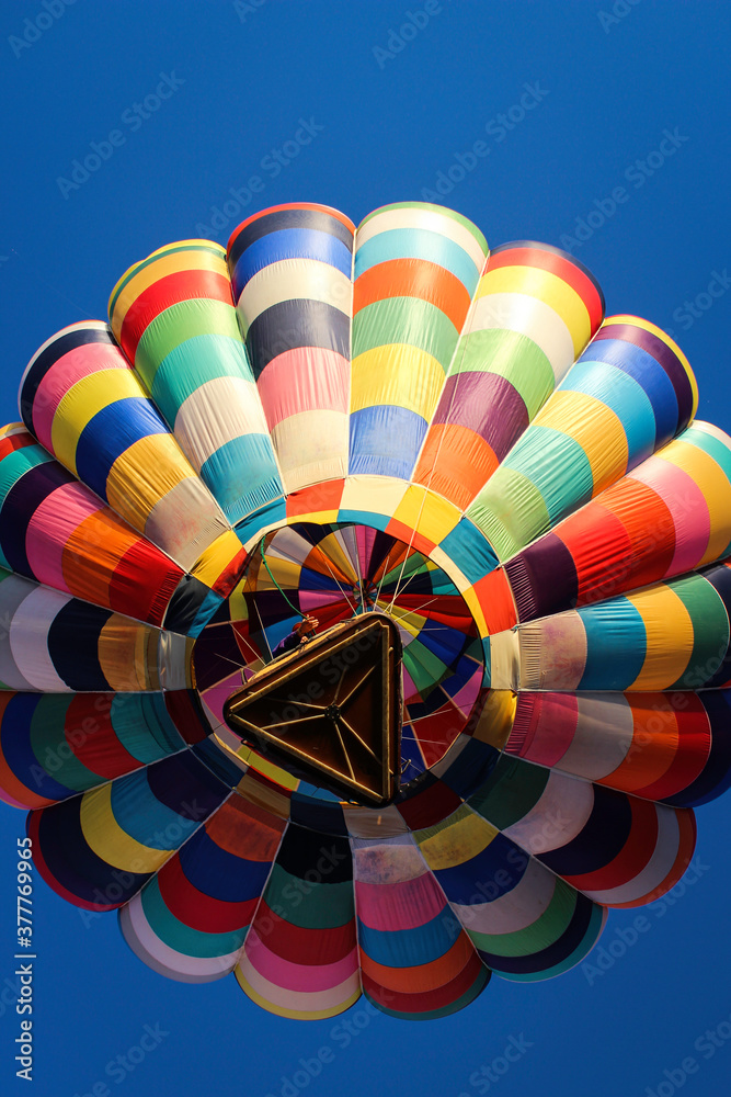 Obraz premium Globo aerostático