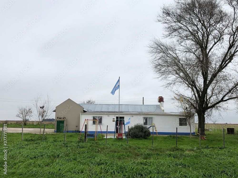 Obraz premium building in the park
