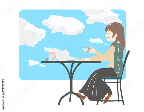 カフェで過ごす女性　スカート　青空(線無し)