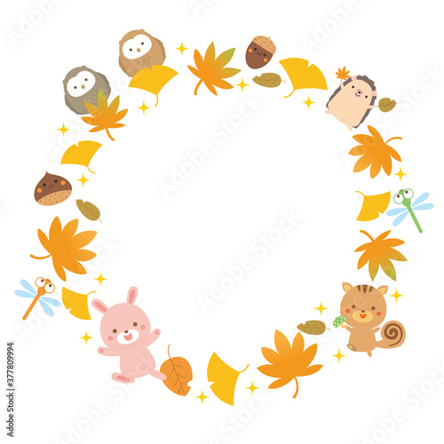 森の動物たちと紅葉の秋フレーム　イラスト