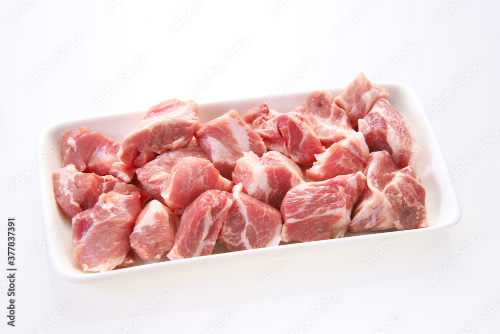 豚肉 サイコロカット（カレー、シチュー、BBQ用）