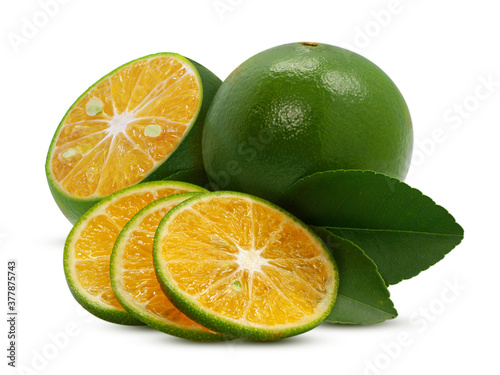 Quadro su tela Calamansi or Green orange fruits isolated on white background