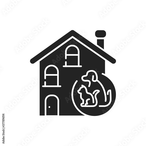 Pets allowed black glyph icon. Indicates whether pets are allowed to enter the accommodation. Pictogram for web page, mobile app, promo. UI UX GUI design element