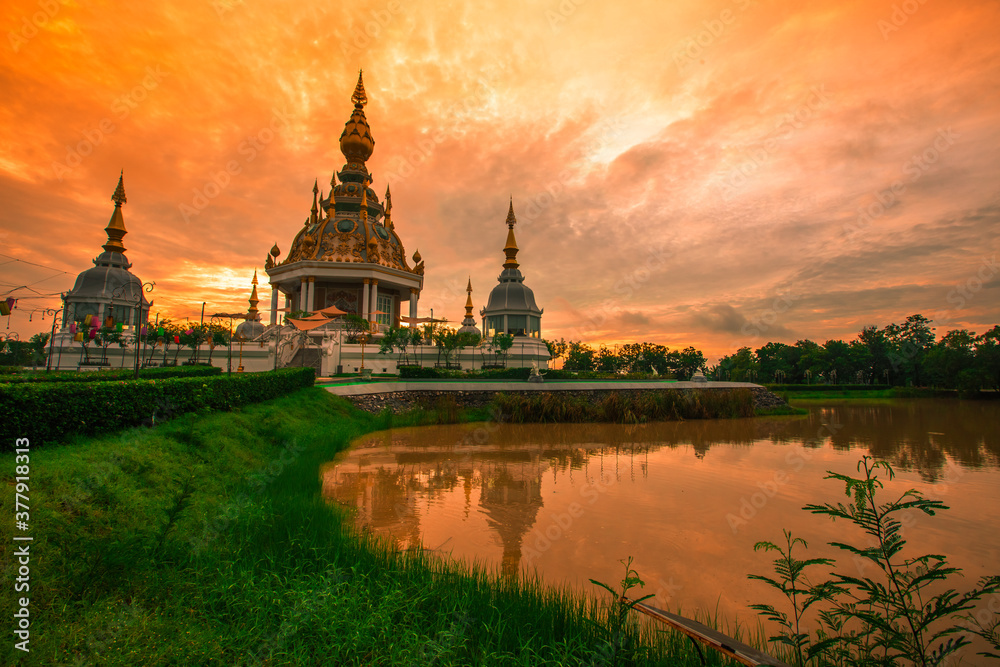 Wat Thung Setthi is one of the most beautiful sculptures in Thailand, Tambon Phra Lap, Amphoe Mueang Khon Kaen, Changwat Khon Kaen, Thailand. Wat Thung Setthi is one of the most beautiful sculptures in Thailand, Tambon Phra Lap, Amphoe Mueang Khon Kaen, Changwat Khon Kaen, Thailand.