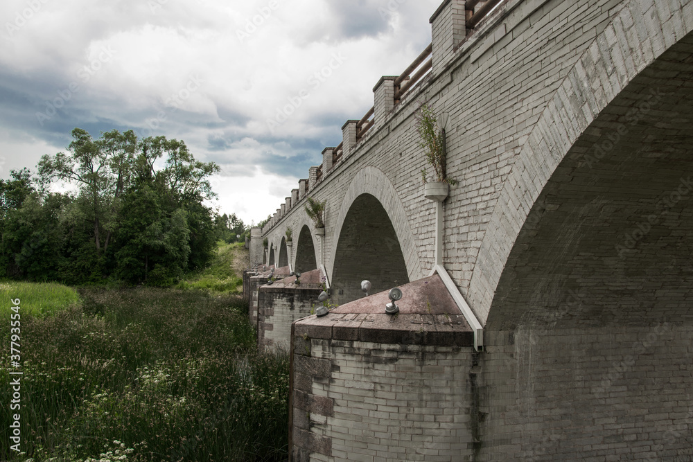 Naklejka premium bridge over the river