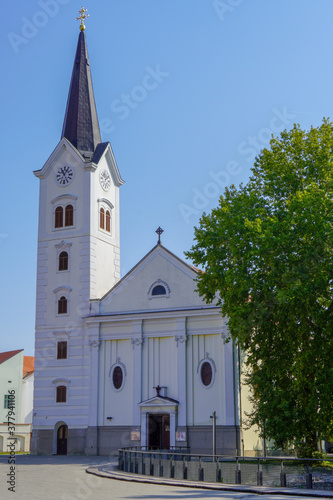 Fototapeta Naklejka Na Ścianę i Meble -  View of the cathedral Cathedral of the Exaltation of the Holy Cross-Sisak
