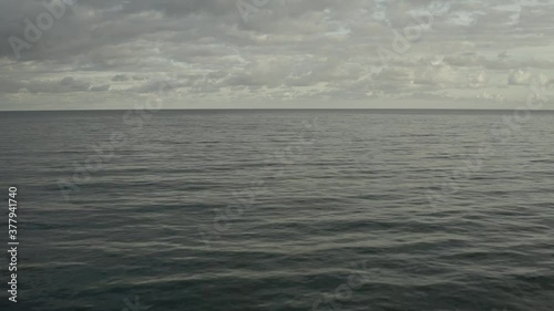 Avancer sur la mer