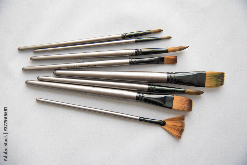 set of paint brushes set of paint brushes