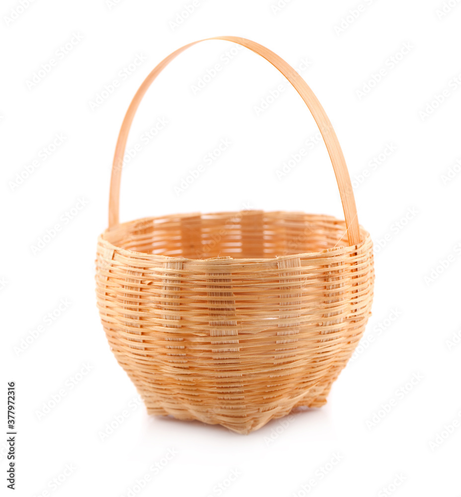 Obraz premium wicker basket isolated on white background