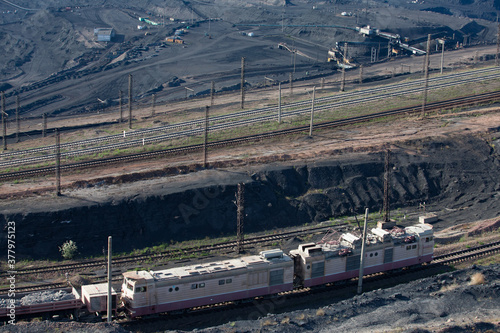 Open pit extraction of coal in quarry 